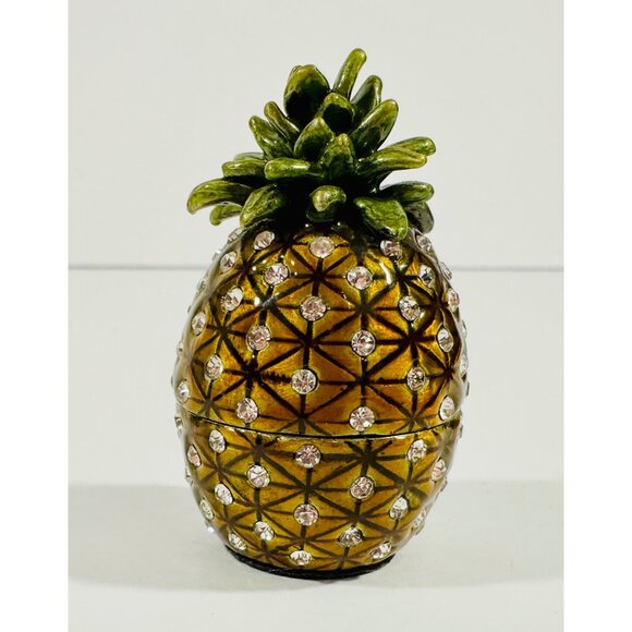 Jeweled Pineapple Hinged Trinket Ring Box With Sparkling Rhinestones & Magnetic - Picture 5 of 13